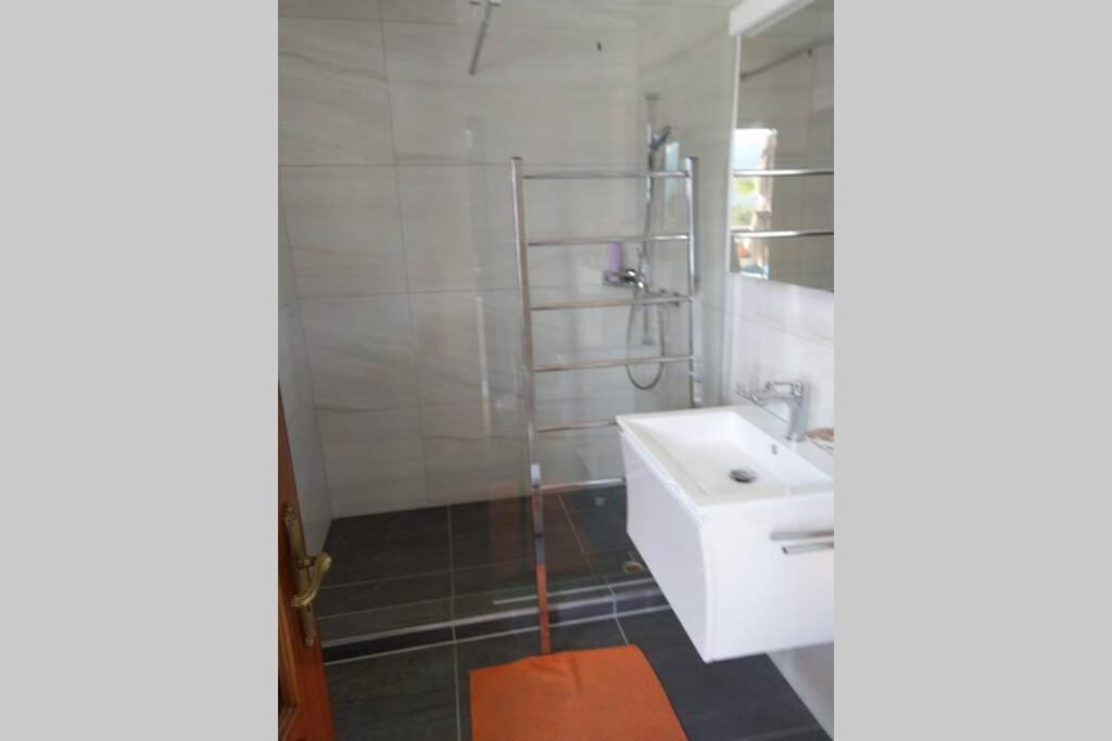 Penthouse In Schaan Lejlighed Eksteriør billede